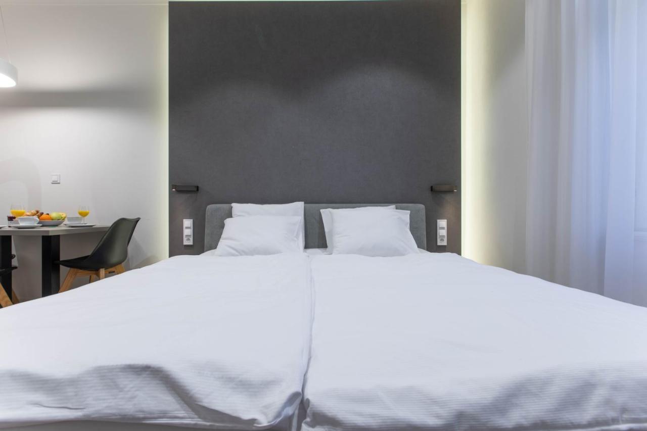 Lampi Aparthotel Prague Ngoại thất bức ảnh