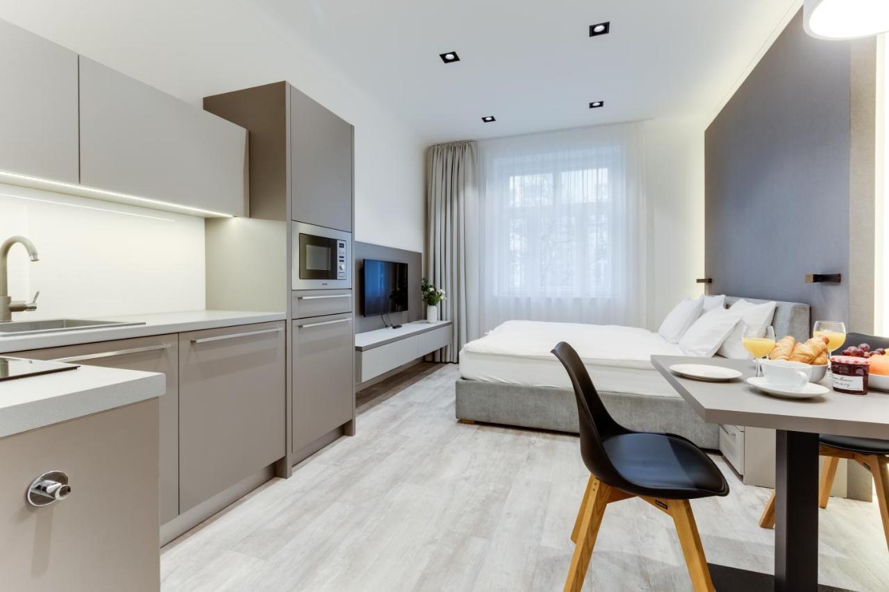 Lampi Aparthotel Prague Ngoại thất bức ảnh