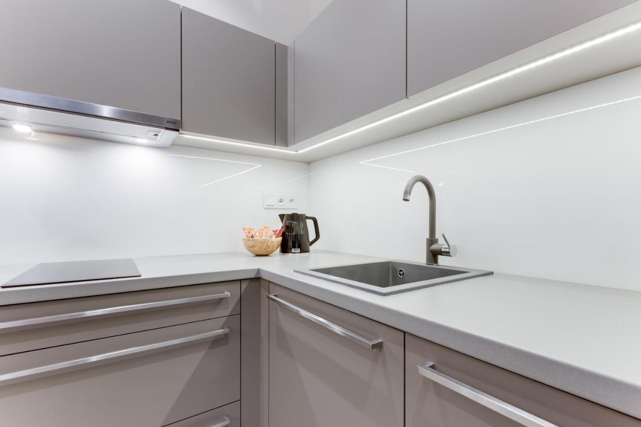 Lampi Aparthotel Prague Ngoại thất bức ảnh