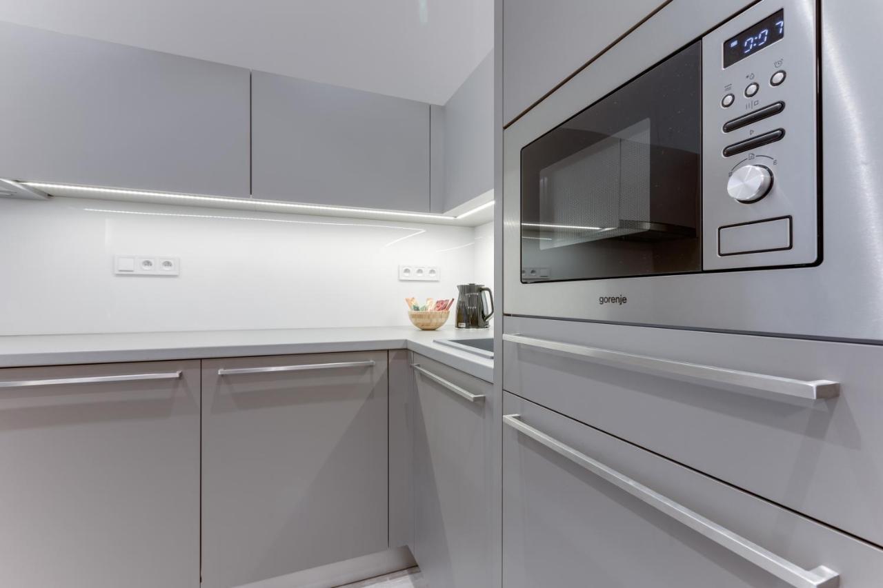 Lampi Aparthotel Prague Ngoại thất bức ảnh