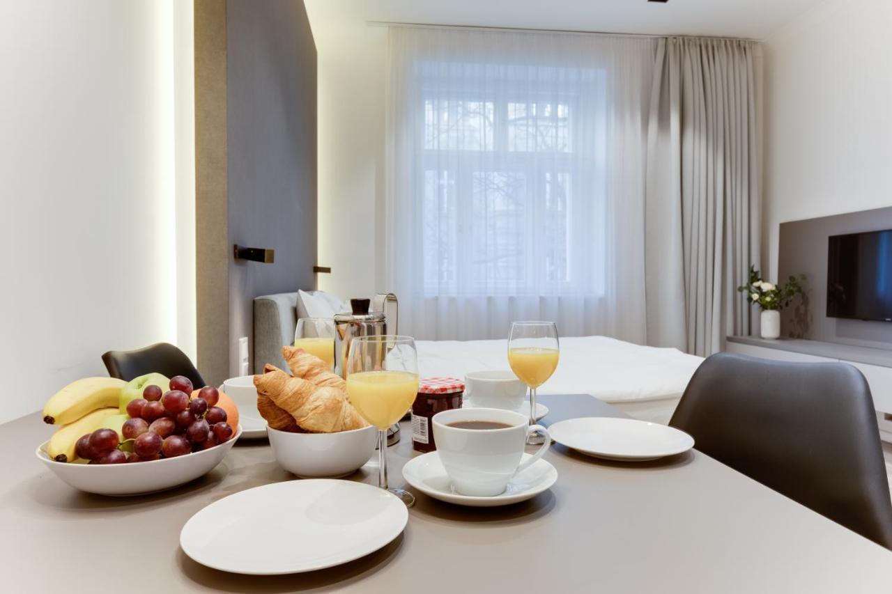 Lampi Aparthotel Prague Ngoại thất bức ảnh