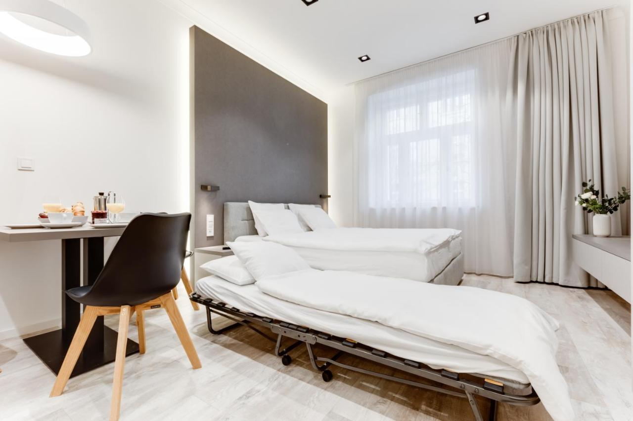 Lampi Aparthotel Prague Ngoại thất bức ảnh