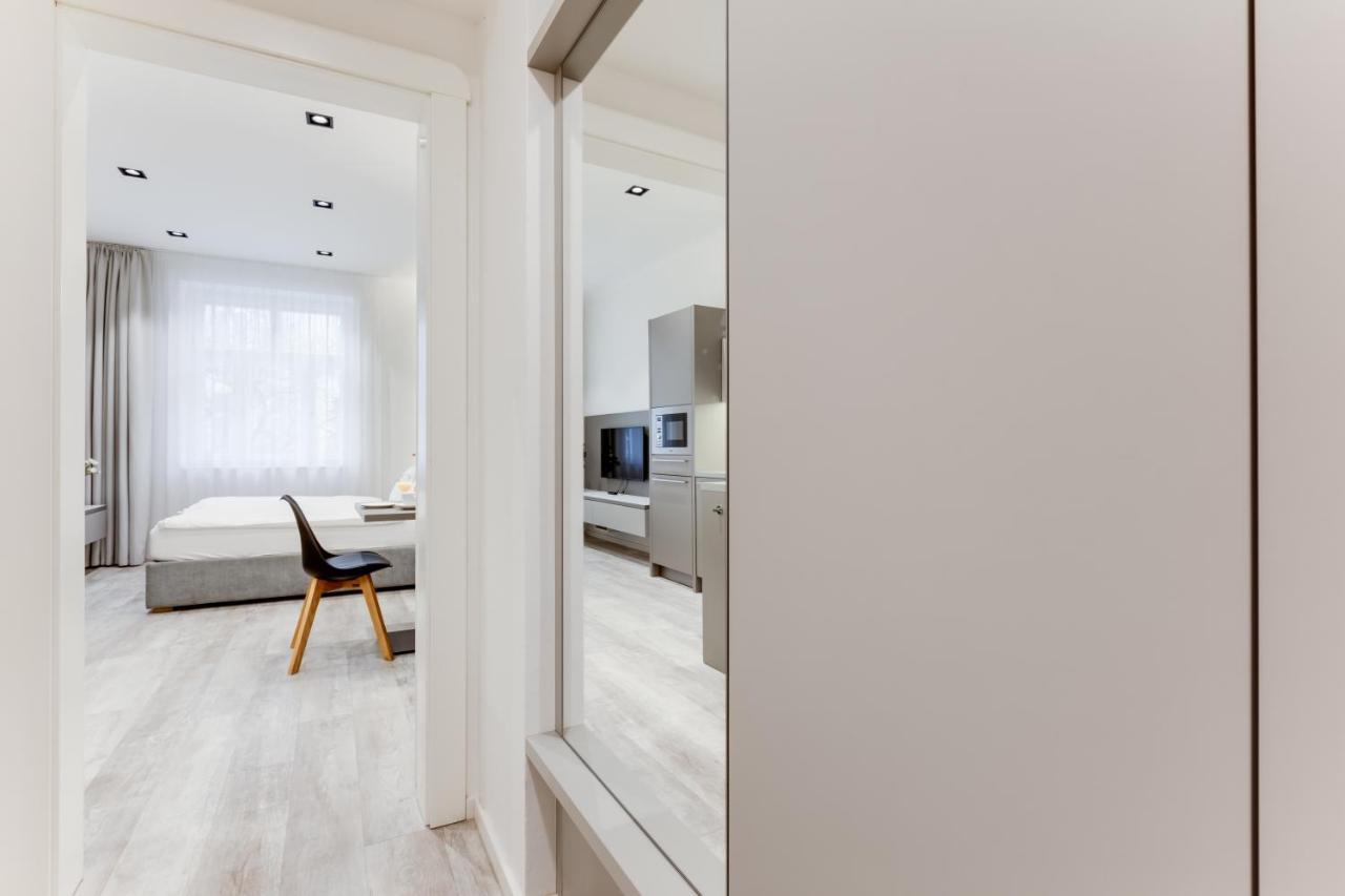 Lampi Aparthotel Prague Ngoại thất bức ảnh
