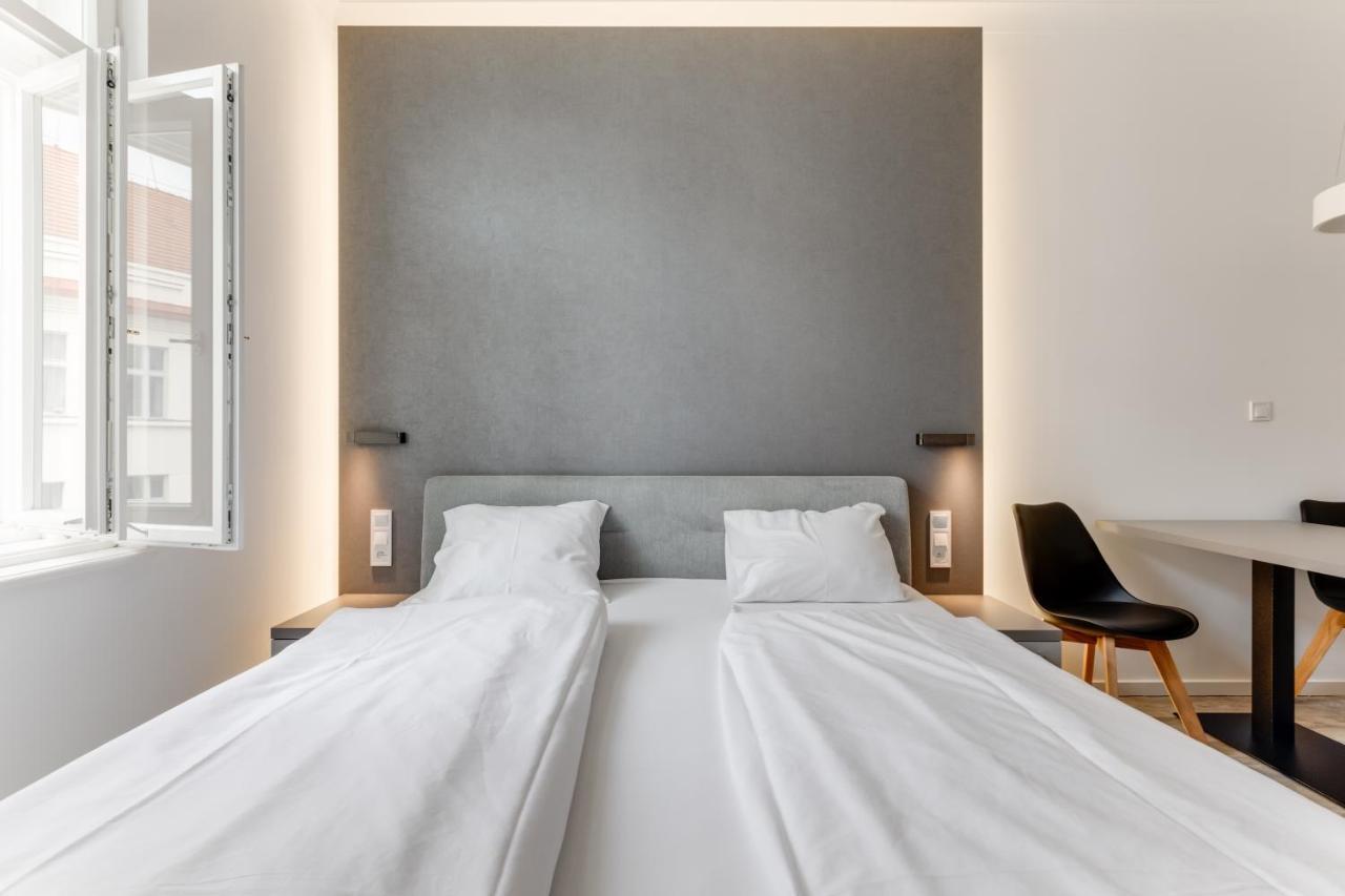 Lampi Aparthotel Prague Ngoại thất bức ảnh